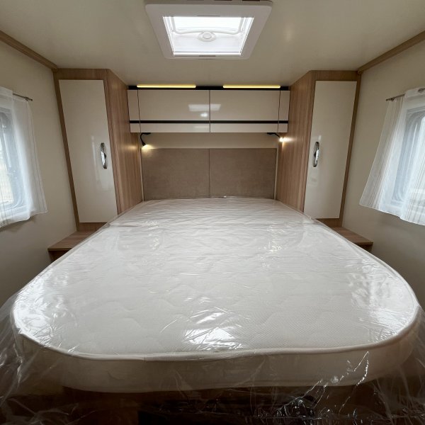 Antoine Caravanes et Camping Car Siena 397 Première édition Giottiline